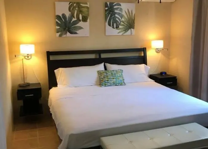 Apartahotel Casa Emerald Palms